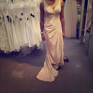 Ball gown,long dress,gold,shiny,sparkly,dress